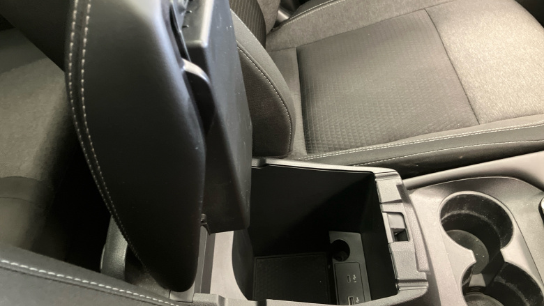 Nissan Qashqai 1.3 DiG-T MH N-Connecta 5dr Petrol Hatchback